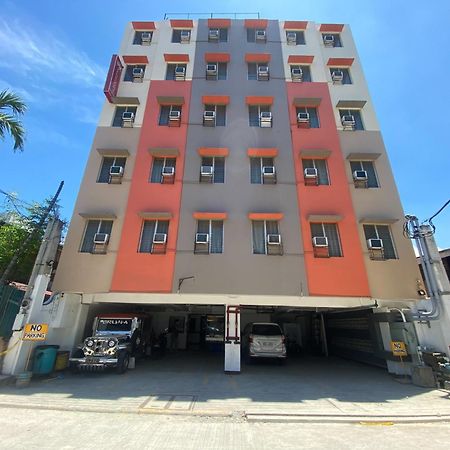 Oyo 888 City Stay Inns Fortview Bgc Pasig City Экстерьер фото